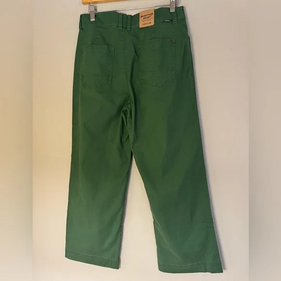 NWT - Toad & Co - Earthworks Wide Leg Crop Pant - Size 8 - Color - Pasture - Picture 2 of 4